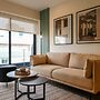 w Elegant 2BR w Balcony Near Larcomar