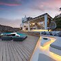 Stunning Villa Surrounded by Lush Greenery