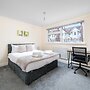 Redhill Retreat - Cozy 2 Bedroom Apartment
