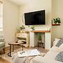 Leaf Cottage I By Huluki Sussex Stays