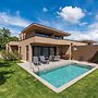 Luxury Apartment With Private Swimming Pool