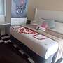 AT BLACK WOOD GUEST HOUSE