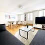 Beautiful Old Building Apartment In The Center