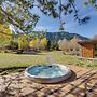Sun Valley Log Home w/ Hot Tub & Mtn Views!