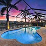 'paradise Palms' Cape Coral Home w/ Dock!