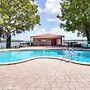 Lakefront Condo w/ Pool & Views: 7 Mi to Orlando!