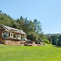 Amazing Riverside Retreat With Hot Tub & Ecopool