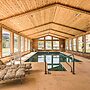Romantic Ski Haven w/ Balcony: Brian Head Studio