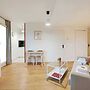 Bright, Modern Studio for 2P - La Defense