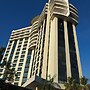 Tropical Executive Suit 1006