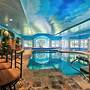 Mansion w 10 Bedrooms Pool and Theater