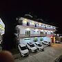 Hotel Sarahan Inn