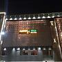Hotel Mango Tree & Suites