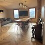 Garibaldi 14 Suite