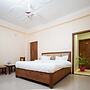 HOTEL SHIVA NILAY INN