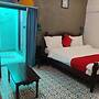 Hotel Ambika Chirwa House