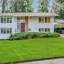 Parkside Escape in Bellevue