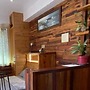 Room in Apartment - Antonios Cafe & Transient Homes Baguio