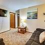 5 Mi to Hutchinson Attractions: Cozy Apt