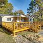 ~ 8 Mi to Pinehurst: Cozy Home w/ Extended Deck!