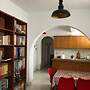 Cozy and Peaceful Apartment in the Center of Naxos