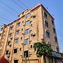 Hotel Mahal & Restaurant