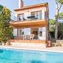 Can Benet Pl in Calella de Palafrugell