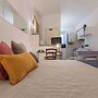 Kiss & Art Studio by Wonderful Italy