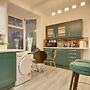 Southsea 5 Bed House - Hot Tub-Sleeps 10