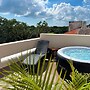 Studio 55 Private HotTube