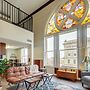 Unique & Stylish Studio Loft in Huntington!