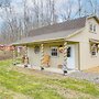 On 40 Acres: Charming Cabin in Zanesville!