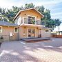 Near Hiking & Golf: Cozy Cottage in Morgan Hill!