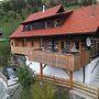 Apartment in Ebene Reichenau With Garden