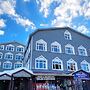 Parnassius Hotel