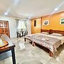 Koon Hom Apartment