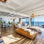 Cheerful 2 Bedroom with Sunset Views