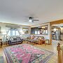 Knoxville Home: On-site Hiking & Outdoor Kitchen!