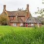 Tranquil Forest Retreat in Brockenhurst