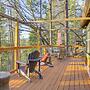 Walk to Downtown + Lake: Twain Harte Cabin