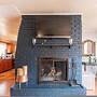 Amazing Hiking Cozy Home Close to Mountns Fireplace