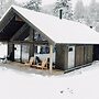 Modern Mountain Cabin - 3 Bedrooms - Sleeps 7