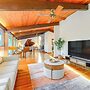 Trail Access On-site: Gorgeous MCM Deck House!