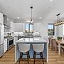 Rooftop Home With Ocean View Private Parking