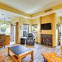 12 Mi to Dtwn Tucson: Tranquil Townhome w/ Office
