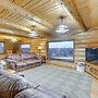 < 1 Mi to Kenai River: Spacious Cabin w/ Deck!