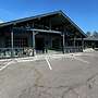 Black Hawk Lodge