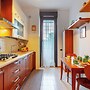 Cozy Eur Apartment With Central Location