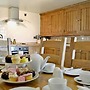 Serene Golygfar Cottage Retreat in Ystrad Meurig