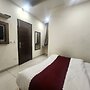 Hotel Merry Gold